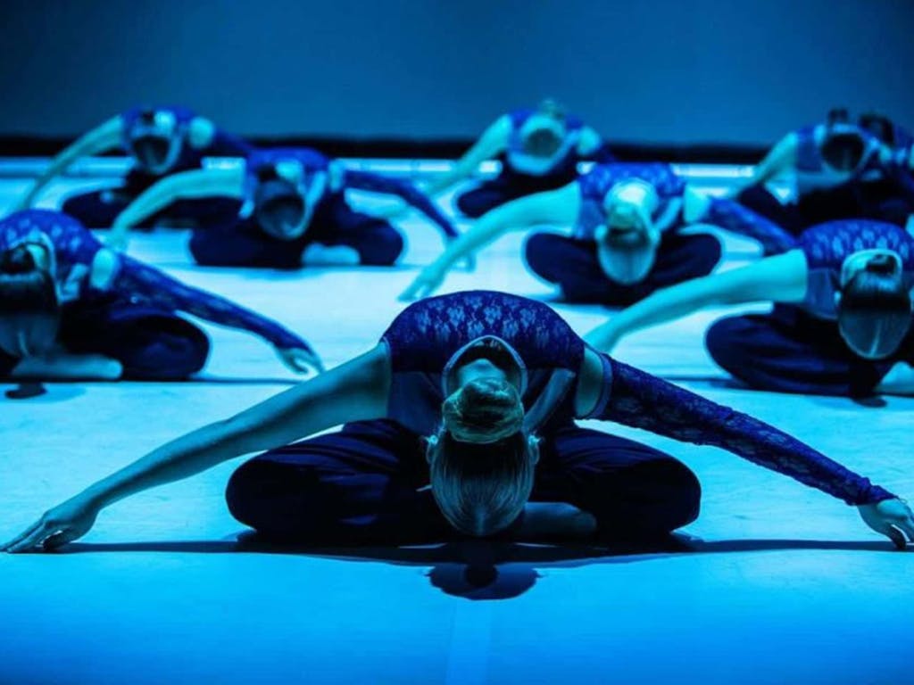 Zgodbe, ki jih piše ples